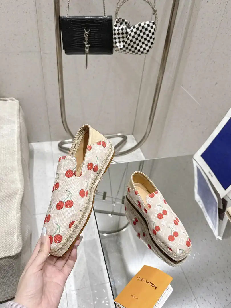 Louis Vuitton LV New Fisherman Classic Monogram Shoes L66305