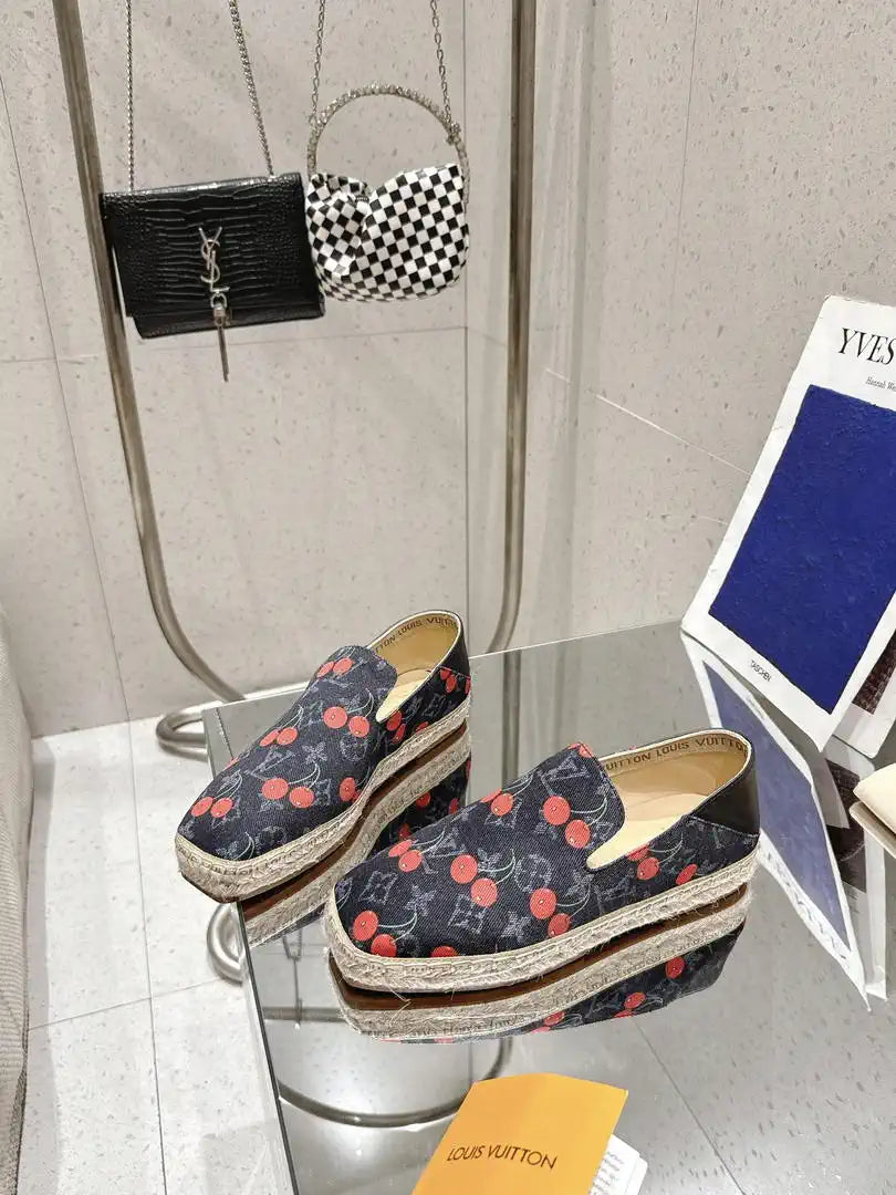 Louis Vuitton LV New Fisherman Classic Monogram Shoes L66306