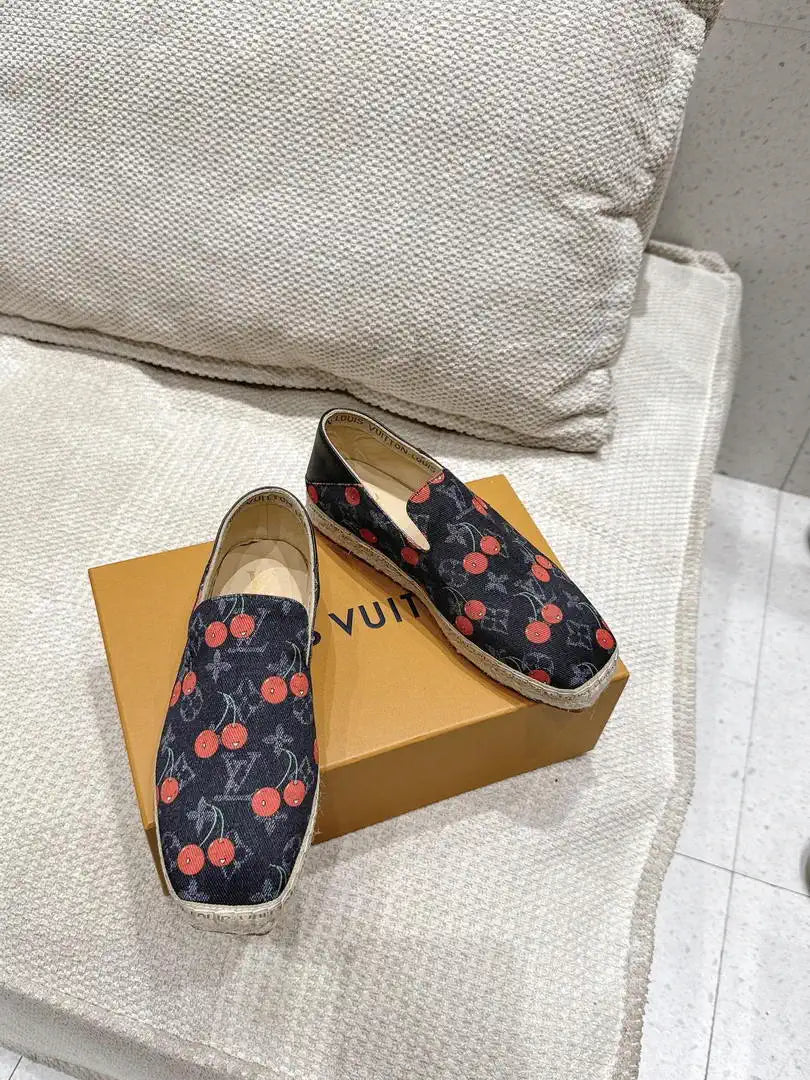 Louis Vuitton LV New Fisherman Classic Monogram Shoes L66306