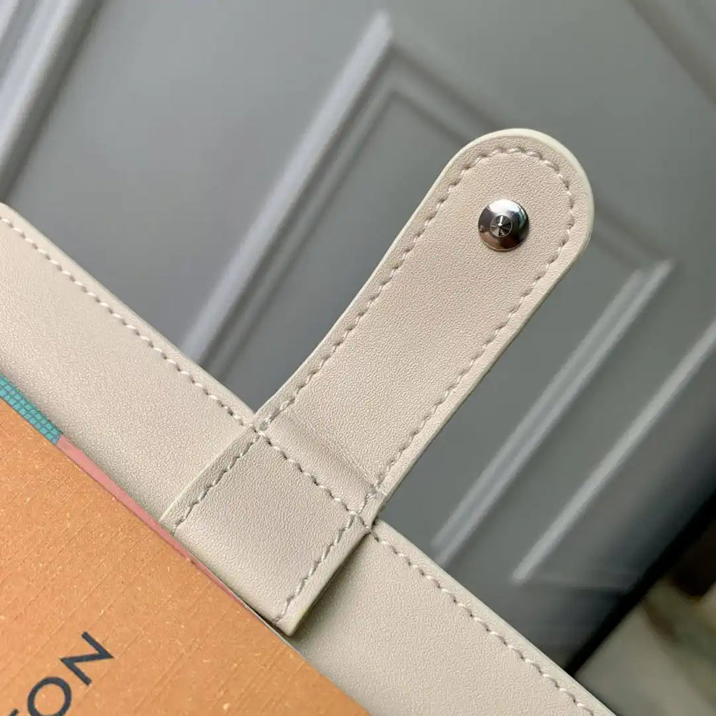 Louis Vuitton LV R20005 Small Ring Agenda Cover Monogram RC10021