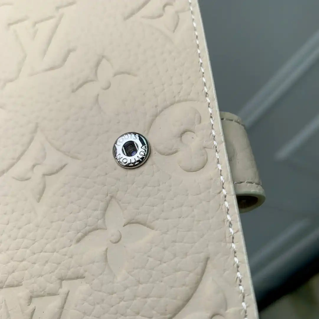 Louis Vuitton LV R20005 Small Ring Agenda Cover Monogram RC10021