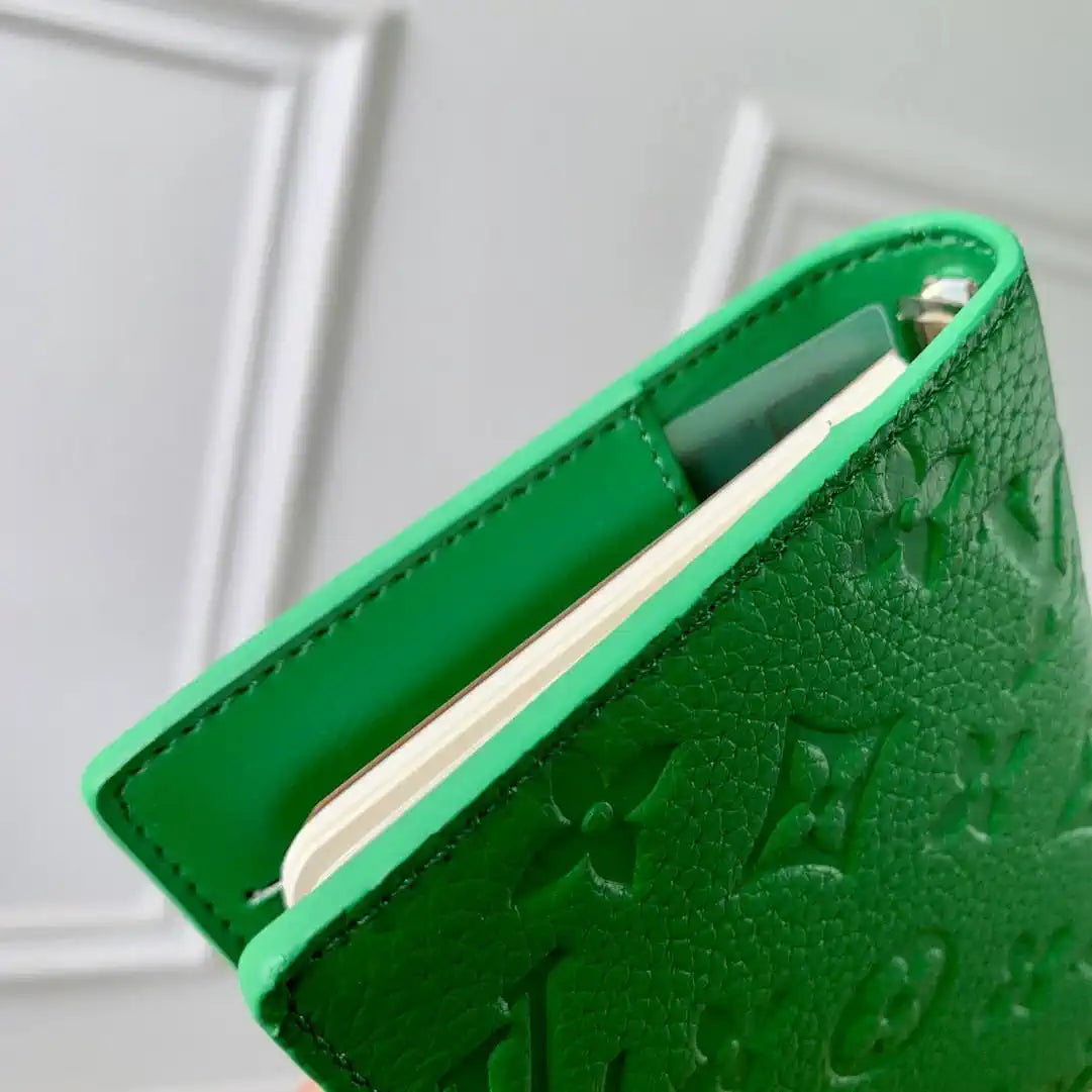 Louis Vuitton LV R20005 Small Ring Agenda Cover Monogram RC10022