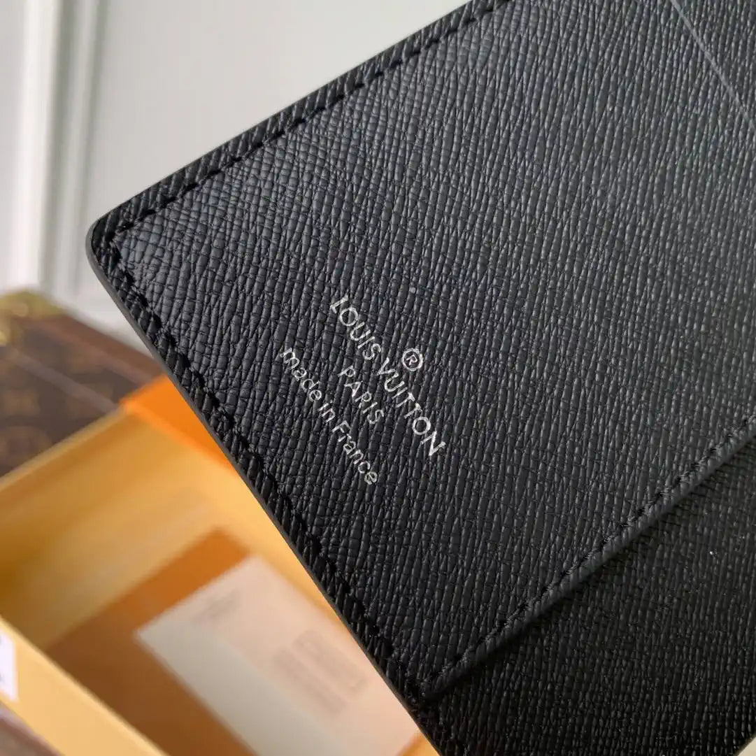 Louis Vuitton LV R20005 Small Ring Agenda Cover Monogram RC10014