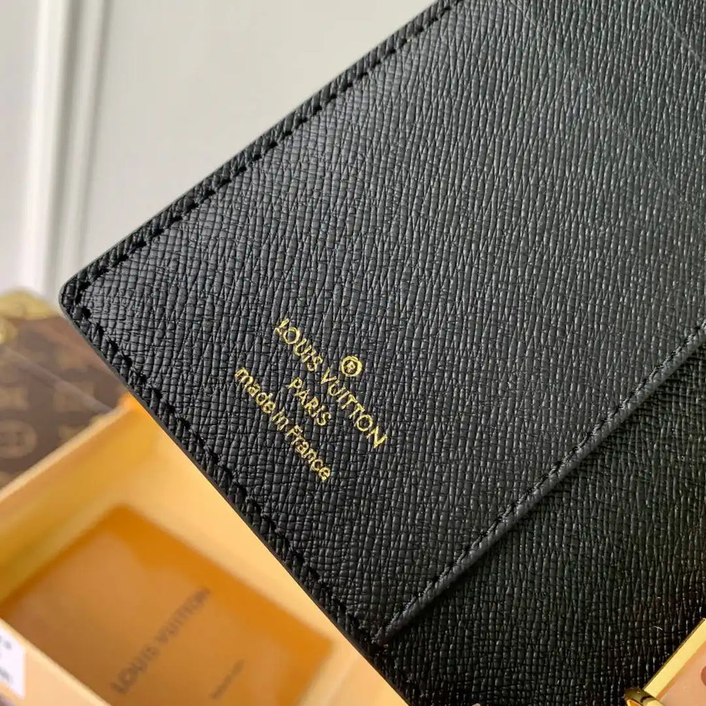 Louis Vuitton LV R20005 Small Ring Agenda Cover Monogram RC10015