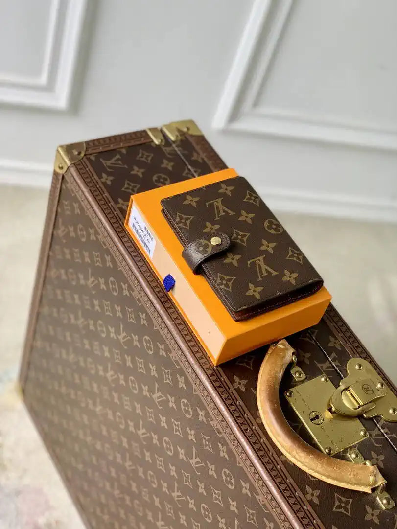 Louis Vuitton LV R20005 Small Ring Agenda Cover Monogram RC10016