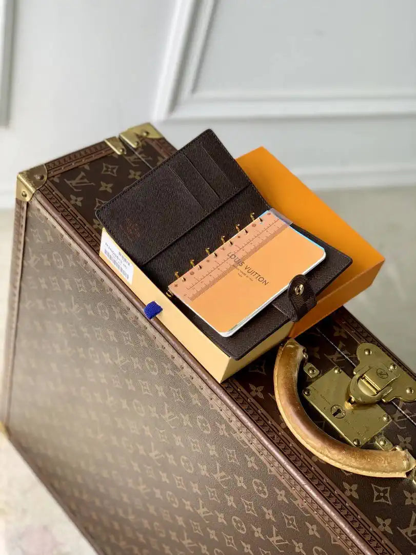 Louis Vuitton LV R20005 Small Ring Agenda Cover Monogram RC10017