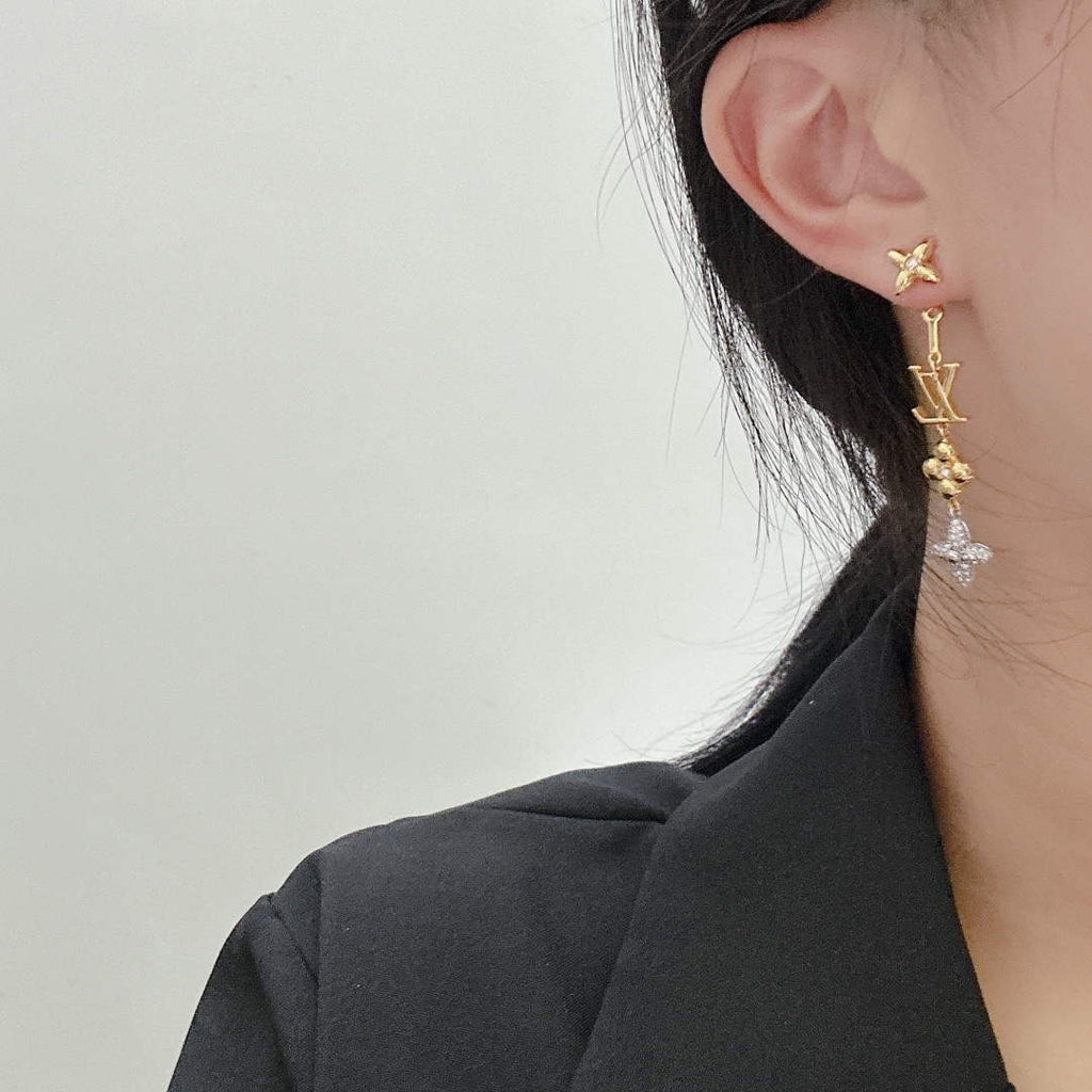 Louis Vuitton M01262 LV Gram Earrings Jewelry L50133
