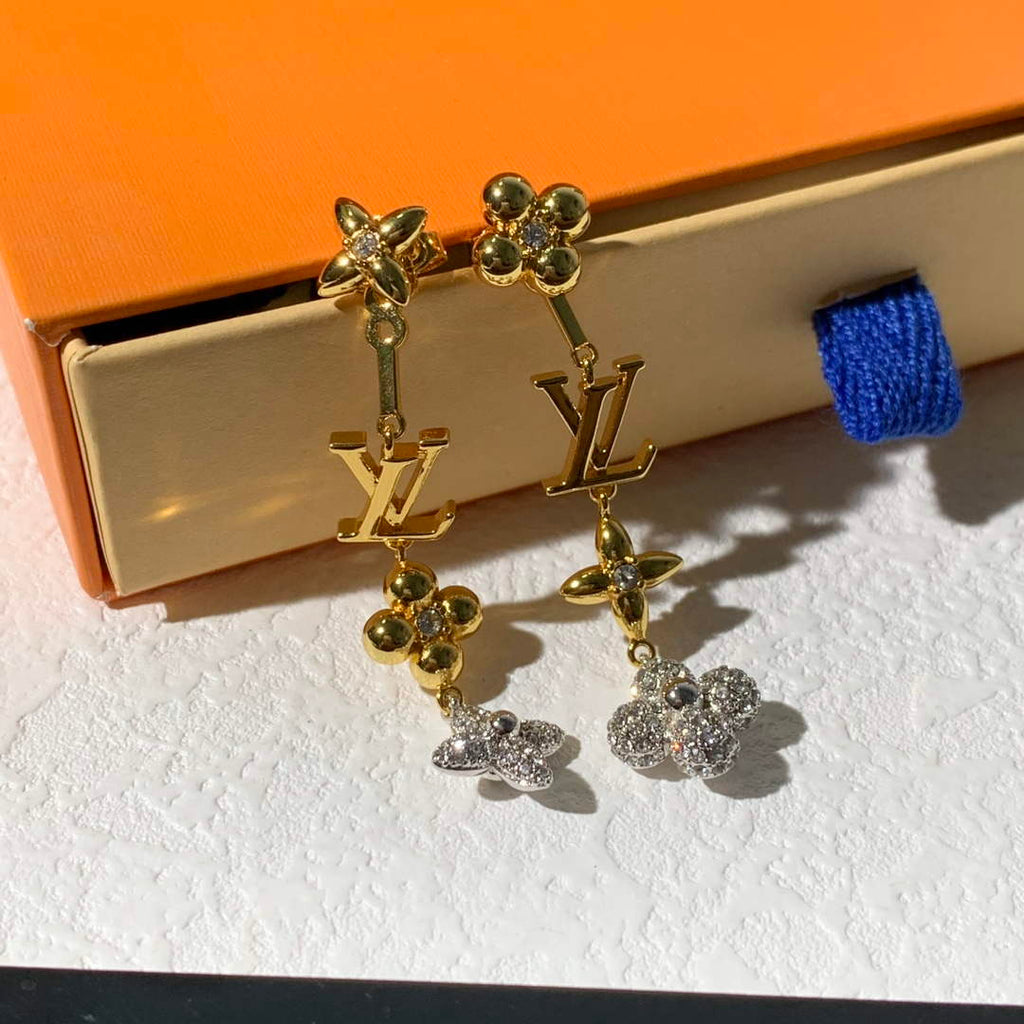 Louis Vuitton M01262 LV Gram Earrings Jewelry L50133