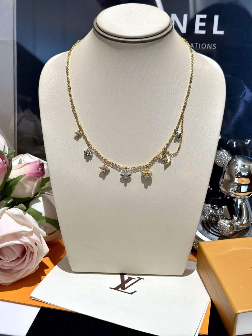 Louis Vuitton M01323 LV Gram Necklace Jewelry L50134