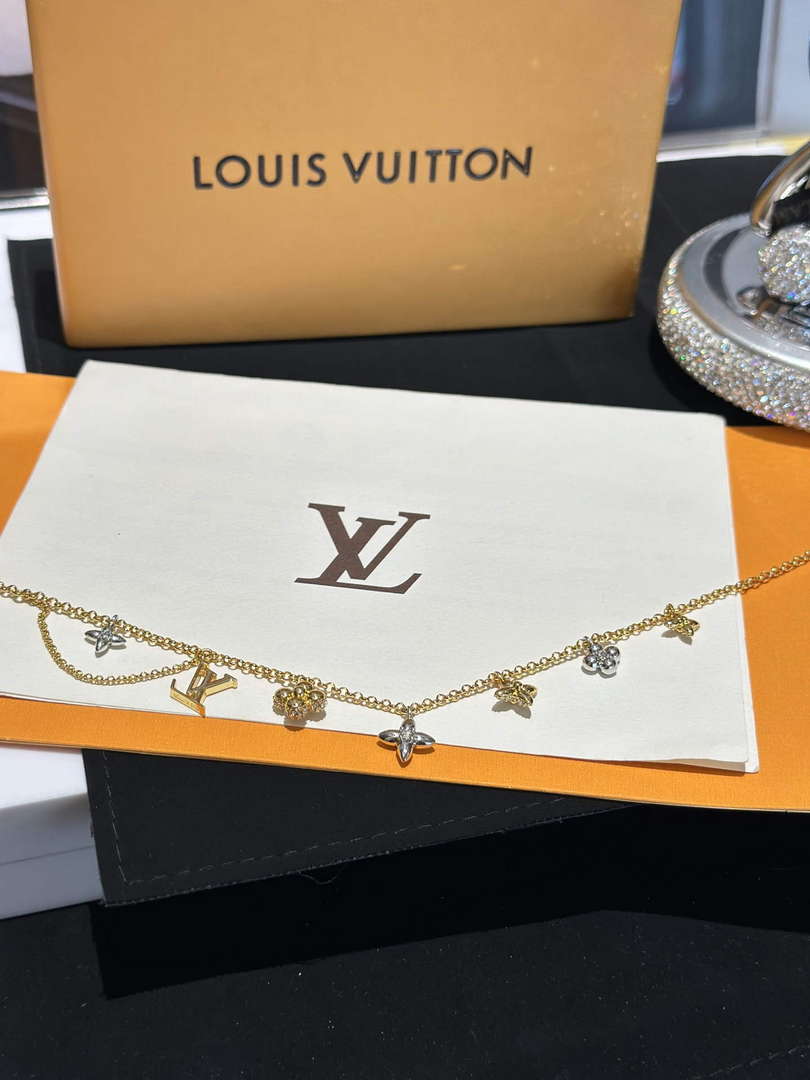 Louis Vuitton M01323 LV Gram Necklace Jewelry L50134