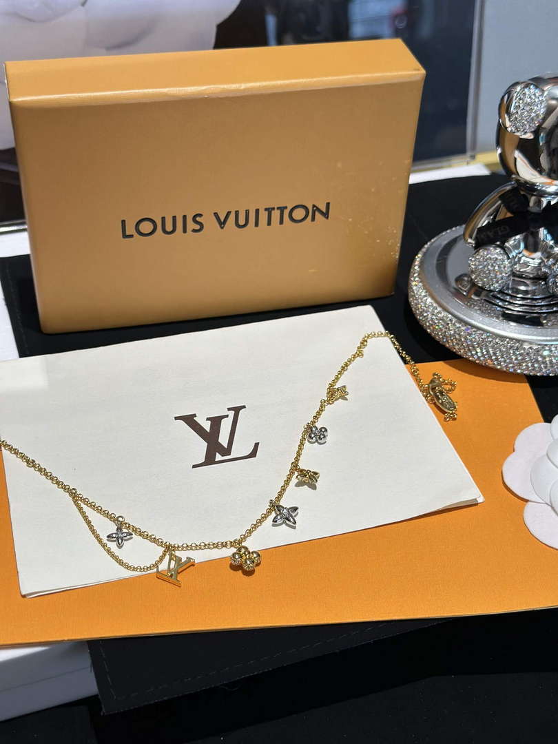 Louis Vuitton M01323 LV Gram Necklace Jewelry L50134