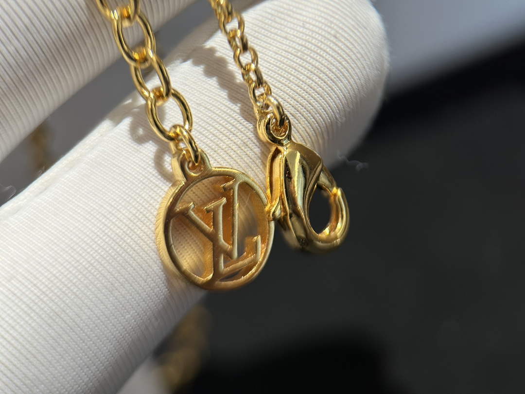 Louis Vuitton M01323 LV Gram Necklace Jewelry L50134
