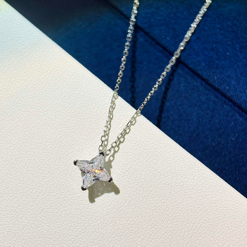 Louis Vuitton M01335 Fashion Necklace Jewelry L50137