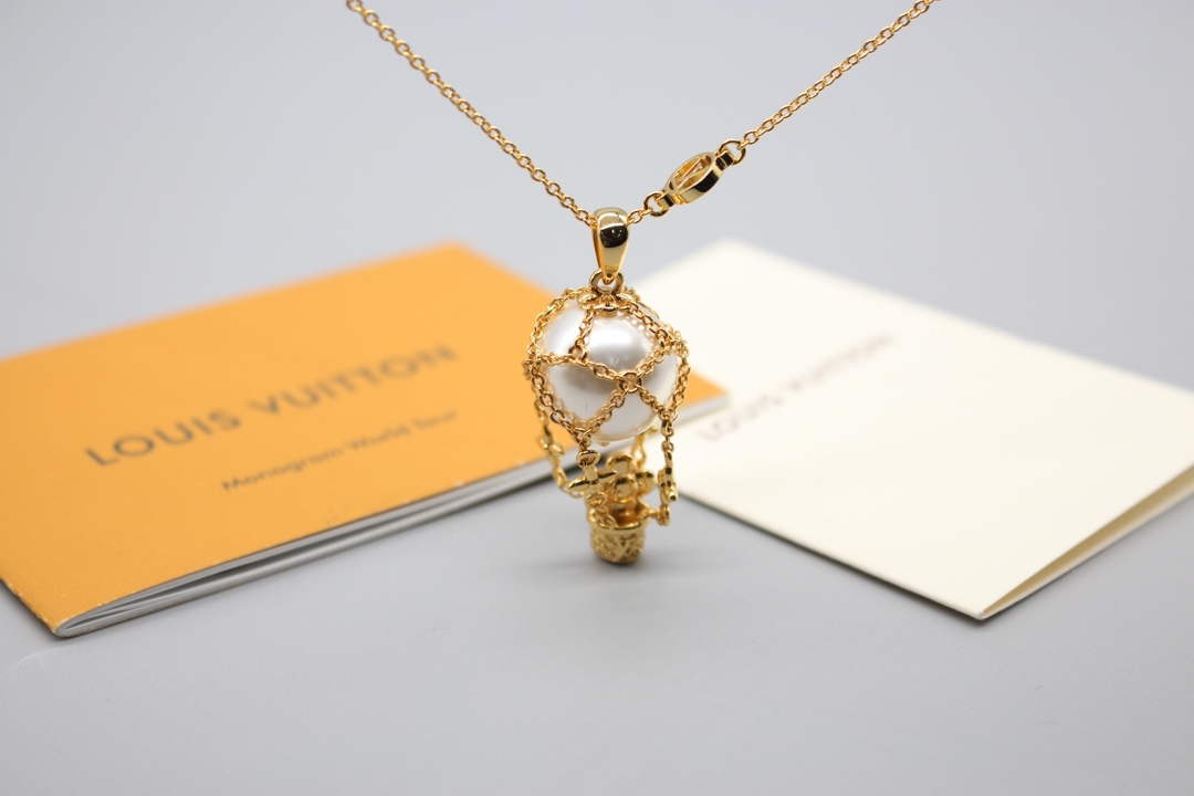 Louis Vuitton M01335 Vivienne Necklace Jewelry L50135