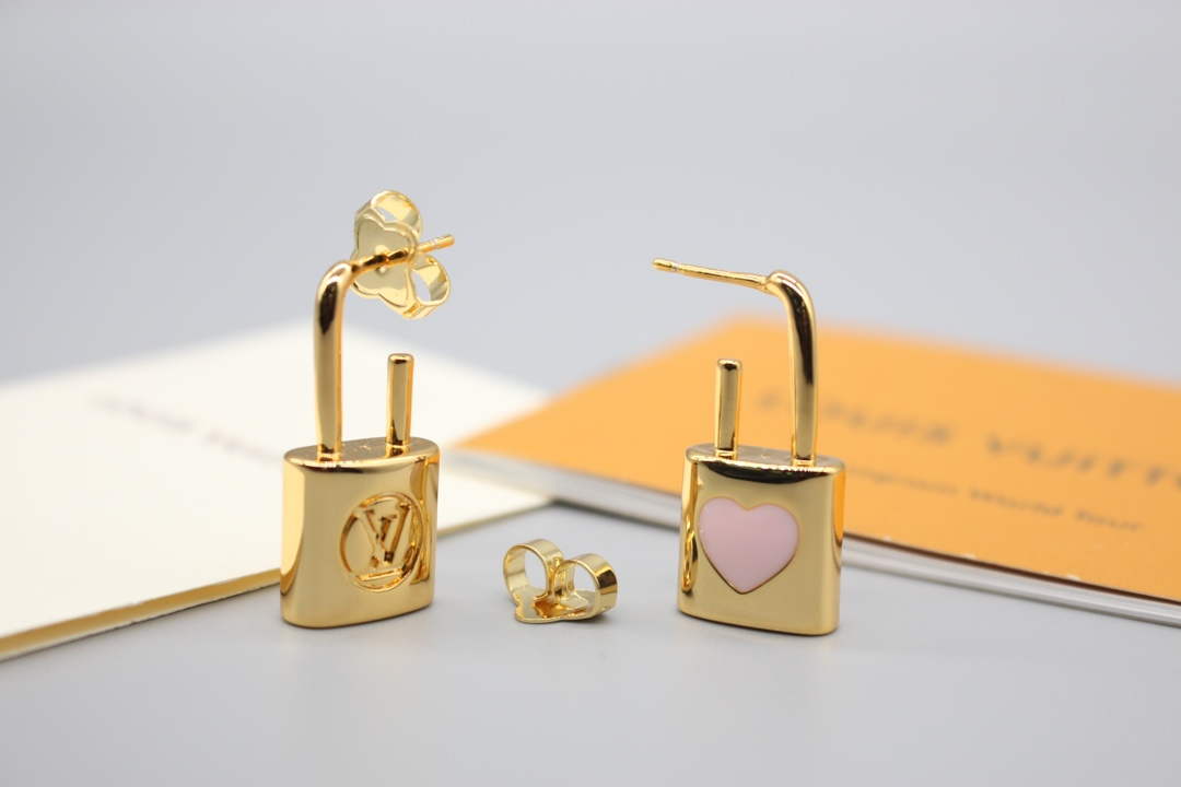 Louis Vuitton M01420 Cadenas Earrings Jewelry L50129 - Default Title - View 1