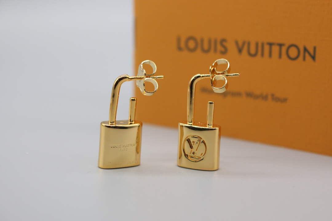 Louis Vuitton M01420 Cadenas Earrings Jewelry L50129