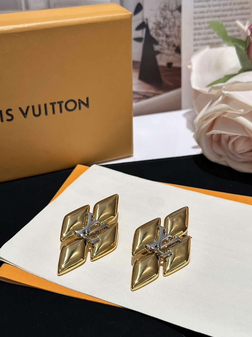 Louis Vuitton M01456 GO-14 Earrings Jewelry L50132