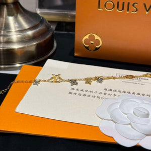 Louis Vuitton M1044A LV Gram Bracelet Jewelry L50137 - Default Title - View 4