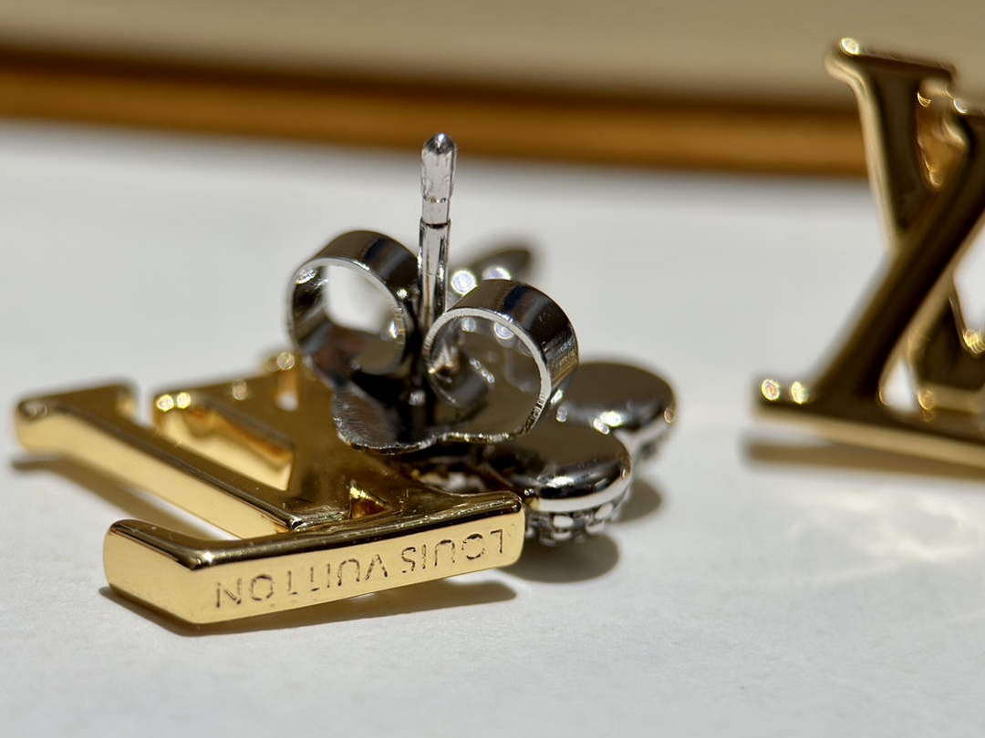 Louis Vuitton M1093M LV Gram Earrings Jewelry L50128