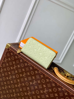 Louis Vuitton M13618 LV x TM Zippy Wallet Monogram Green tea - Default Title - View 1