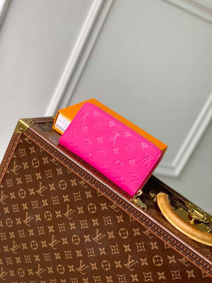 Louis Vuitton M13618 LV x TM Zippy Wallet Monogram Rose Red - Default Title - View 2
