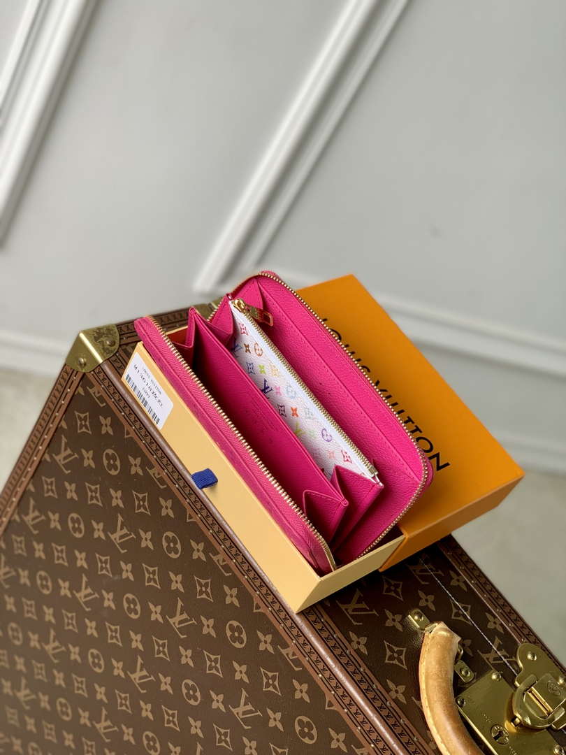 Louis Vuitton M13618 LV x TM Zippy Wallet Monogram Rose Red