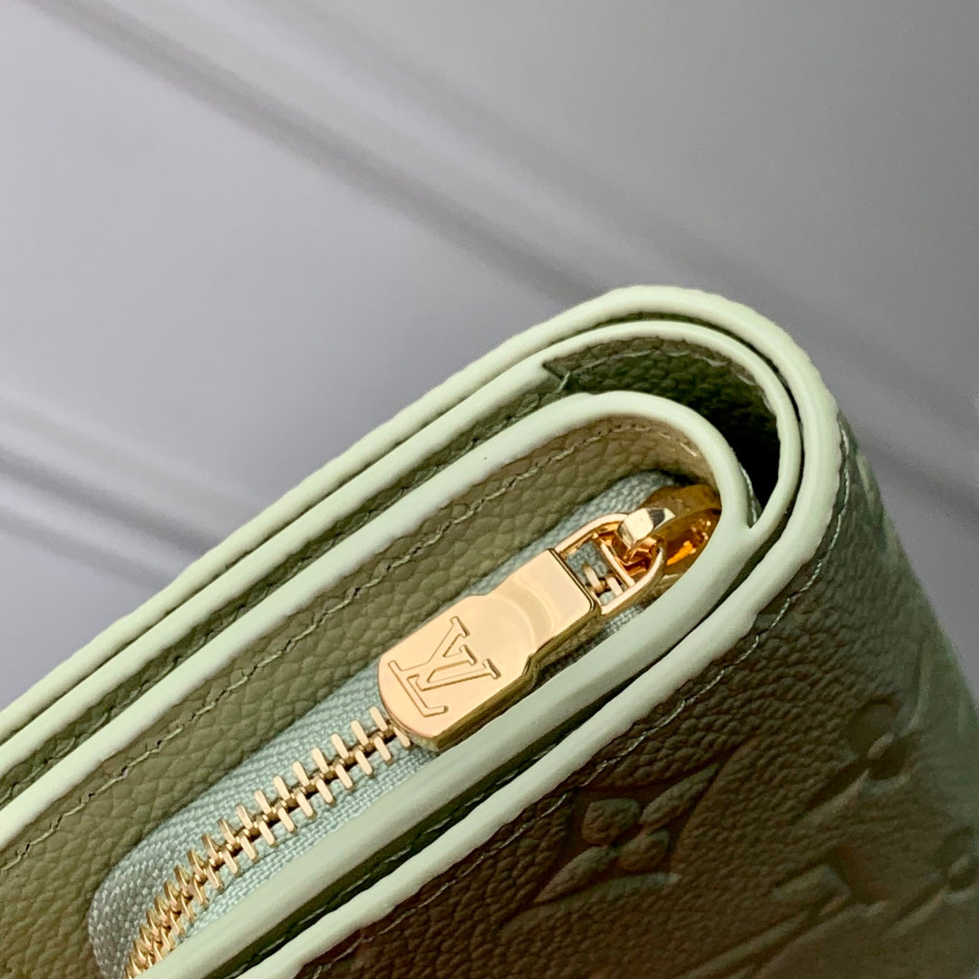 Louis Vuitton M13619 LV x TM Carteira Cl¨¦a Green Tea