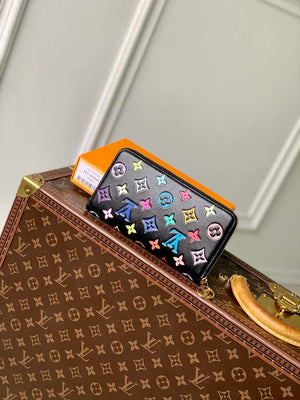 Louis Vuitton M14096 LV x TM Carteira Zippy Monogram Black - Default Title - View 2