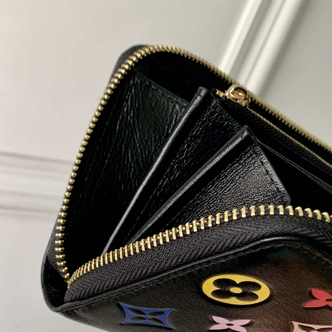 Louis Vuitton M14096 LV x TM Carteira Zippy Monogram Black - Default Title - View 6