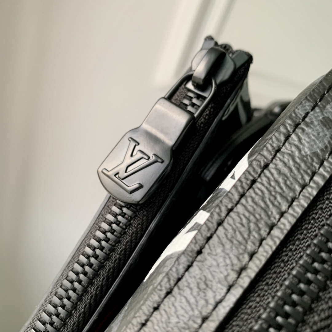 Louis Vuitton M21396 Trio Messenger Monogram LV Graffiti Orange - Default Title - View 2