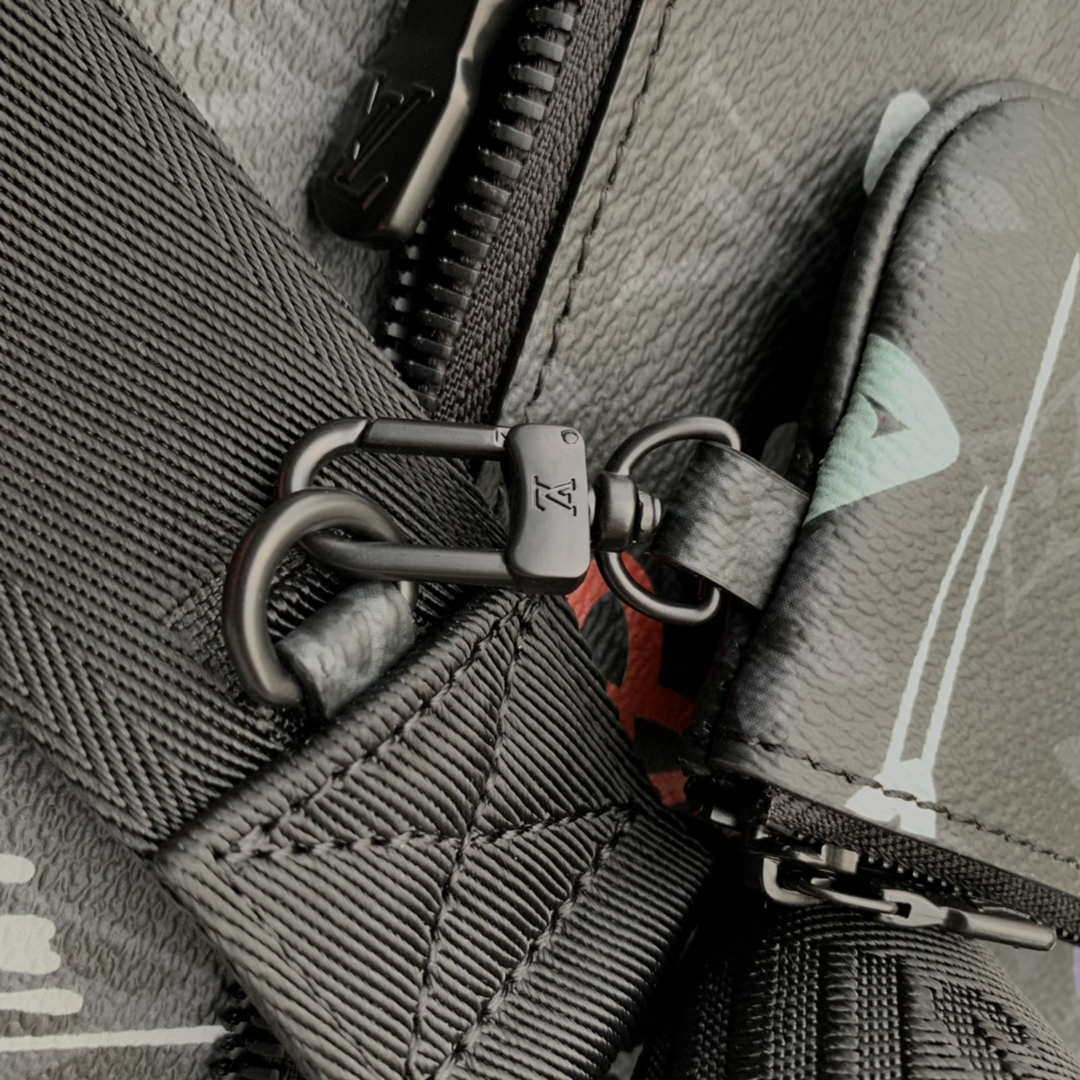Louis Vuitton M21396 Trio Messenger Monogram LV Graffiti Orange