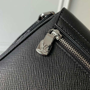 Louis Vuitton M30850 District PM Taiga infini Black - Default Title - View 7