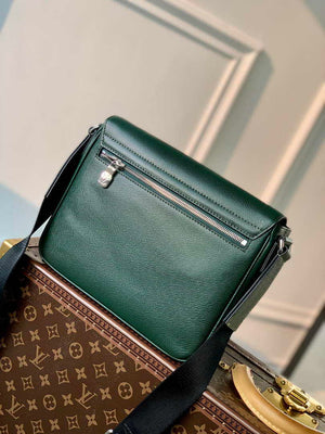 Louis Vuitton M30861 District PM Taiga infini Dark Green bag - Default Title - View 2