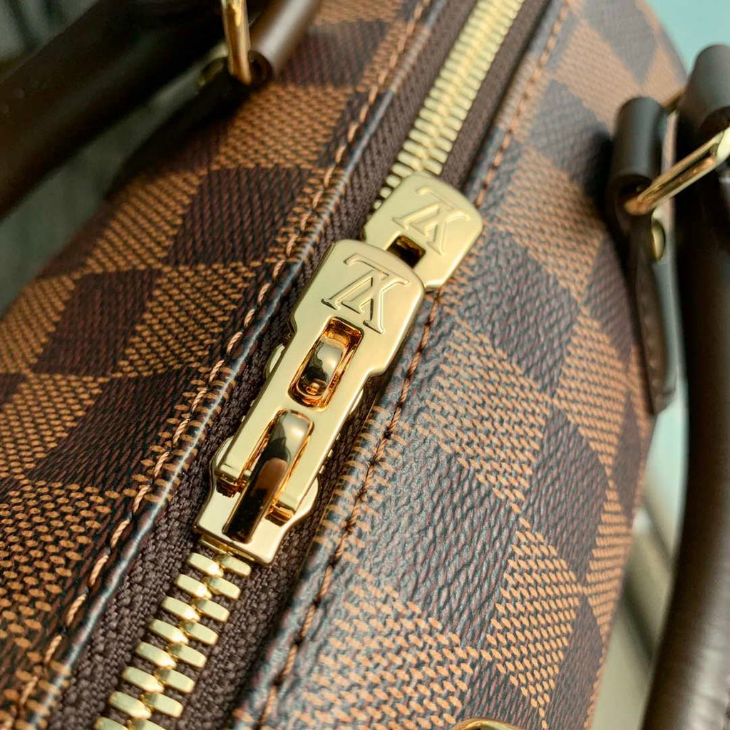 Louis Vuitton M40489 LV Bandouliere 20 Damier Ebene