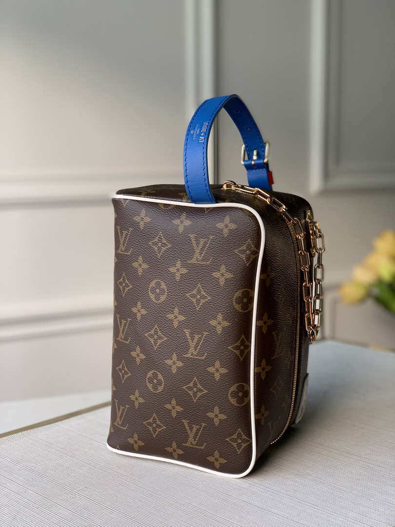 Louis Vuitton M44494 dopp kit toilet pouch M85149 monogram canvas - Default Title - View 2