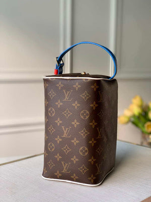 Louis Vuitton M44494 dopp kit toilet pouch M85149 monogram canvas - Default Title - View 4