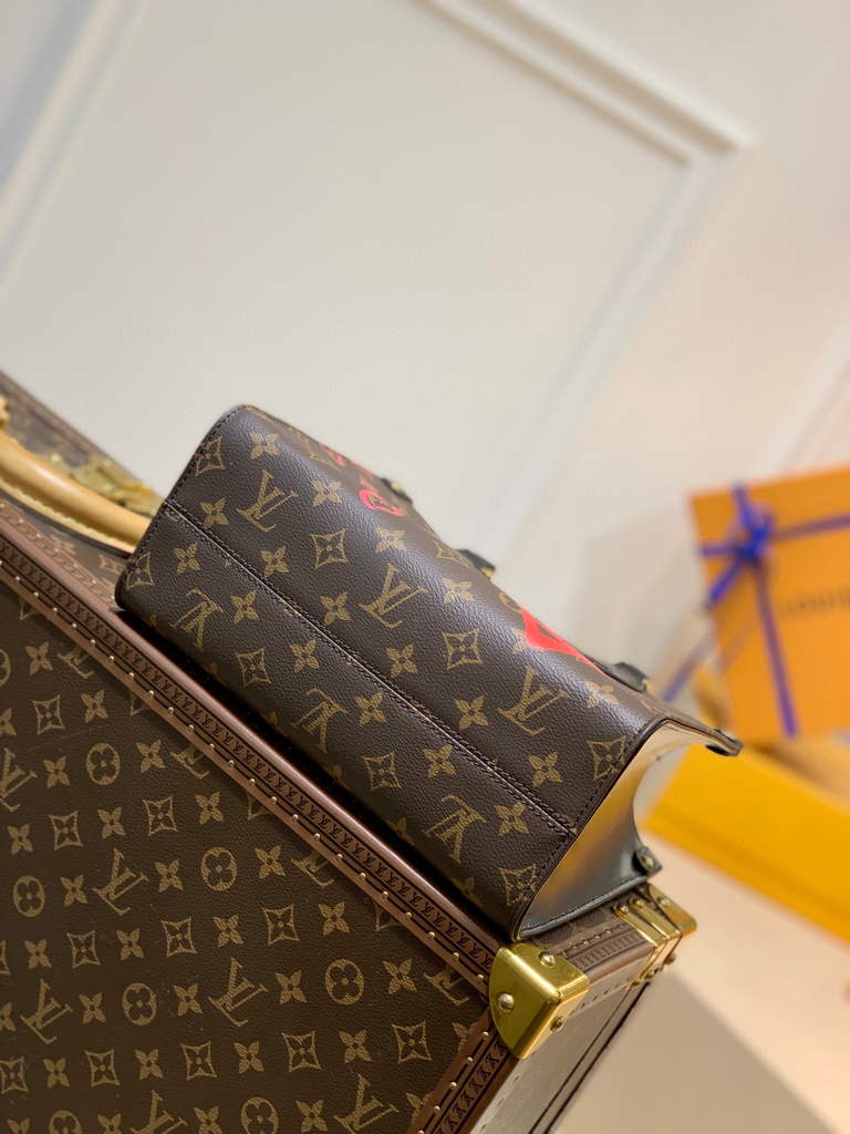 Louis Vuitton M45039 OnTheGo MM Tote bag Monogram - Default Title - View 4