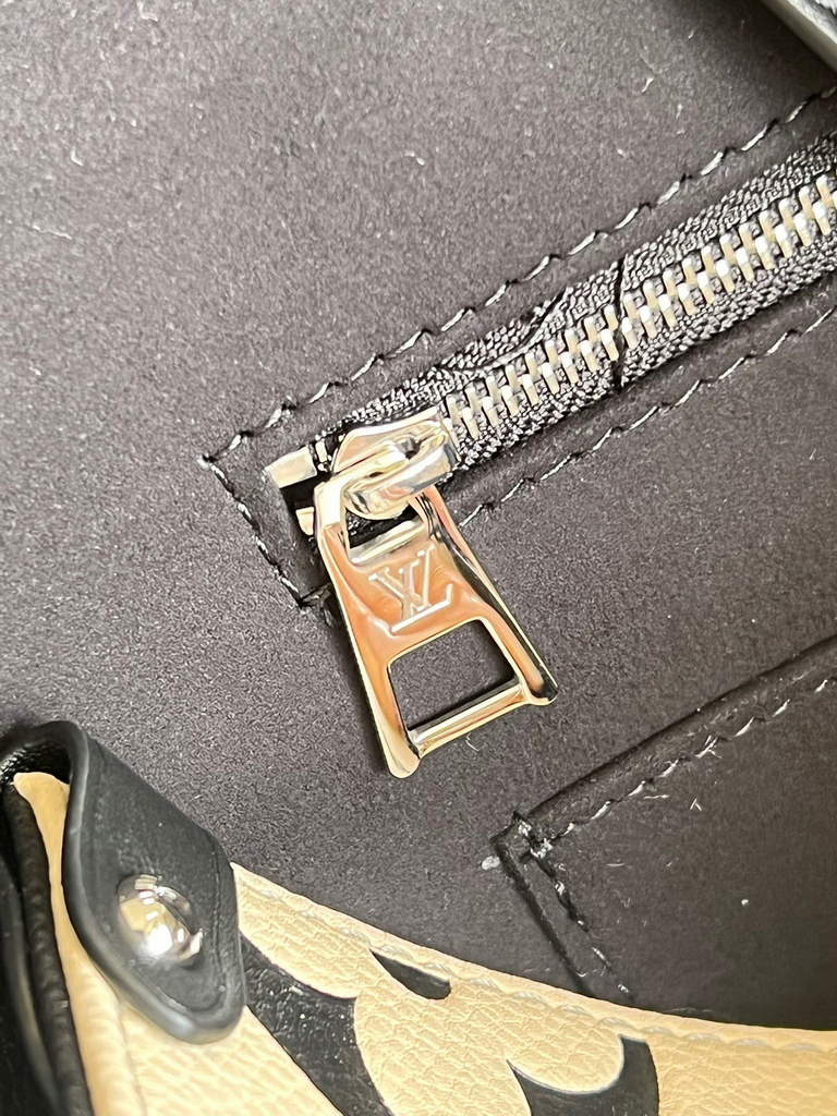 Louis Vuitton M46016 LV M46015 Onthego MM Monogram Crame - Default Title - View 8