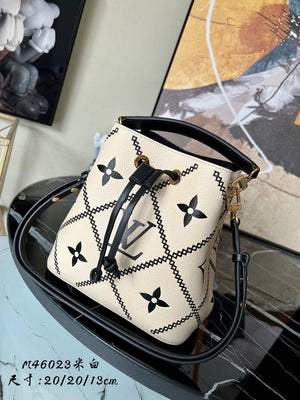 Louis Vuitton M46023 LV M46029 N¨¦oNo¨¦ MM Monogram Beige - Default Title - View 1