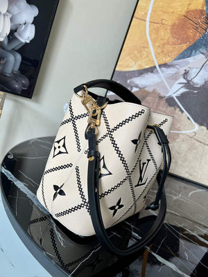 Louis Vuitton M46023 LV M46029 N¨¦oNo¨¦ MM Monogram Beige - Default Title - View 2