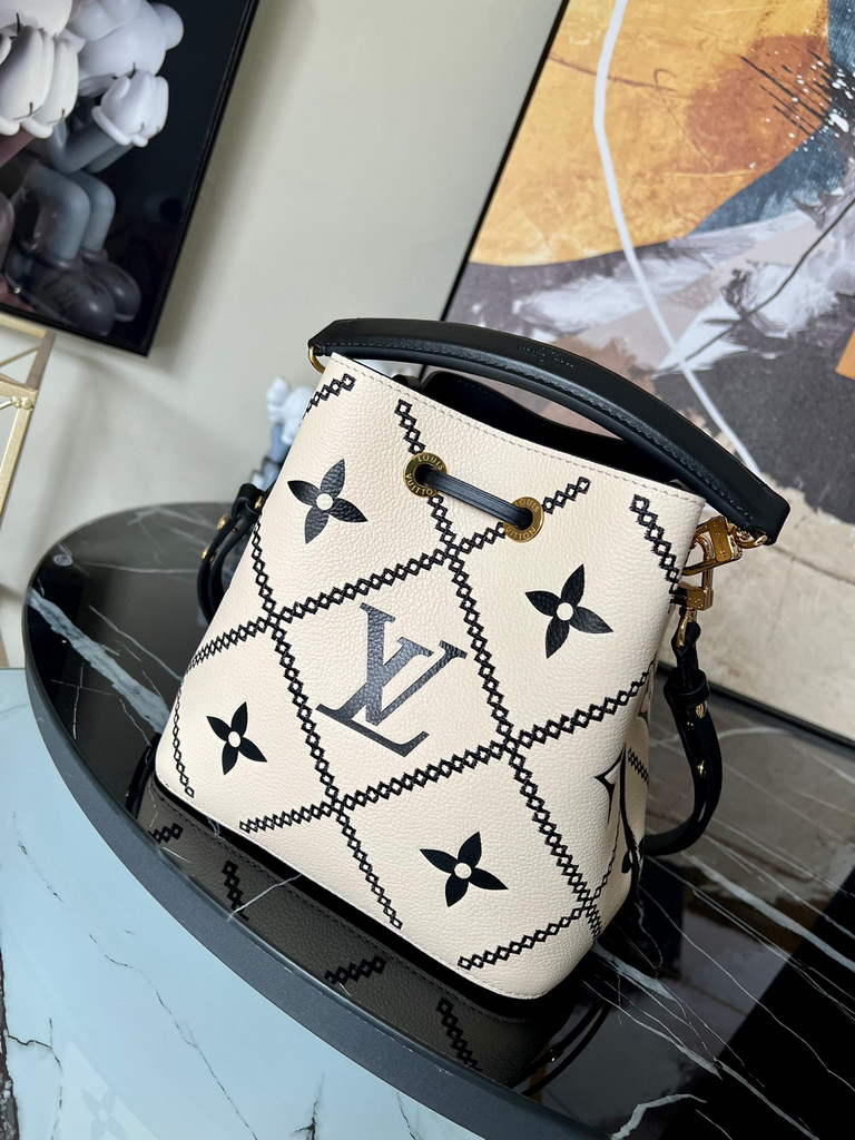Louis Vuitton M46023 LV M46029 N¨¦oNo¨¦ MM Monogram Beige - Default Title - View 3