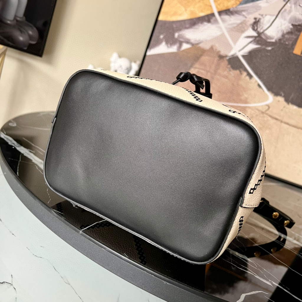Louis Vuitton M46023 LV M46029 N¨¦oNo¨¦ MM Monogram Beige