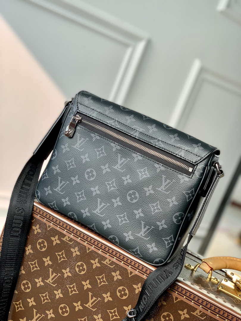 Louis Vuitton M46255 District PM Monogram Eclipse Bag - Default Title - View 3