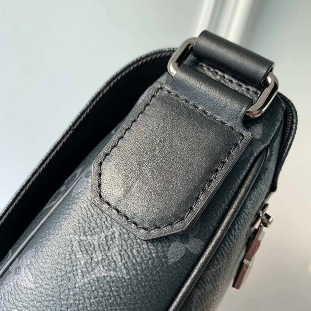 Louis Vuitton M46255 District PM Monogram Eclipse Bag