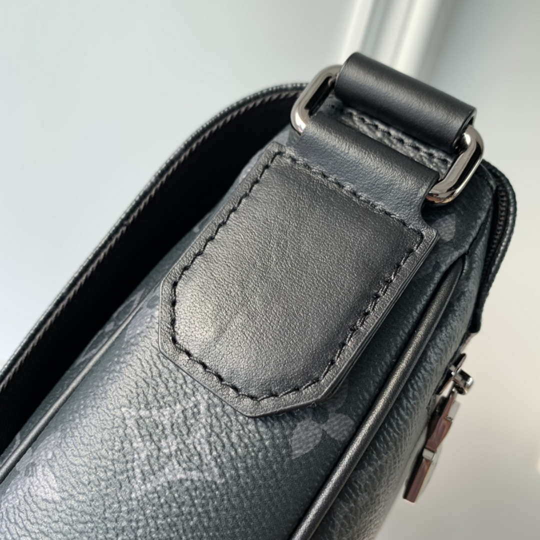 Louis Vuitton M46255 District PM Monogram Eclipse Bag - Default Title - View 6