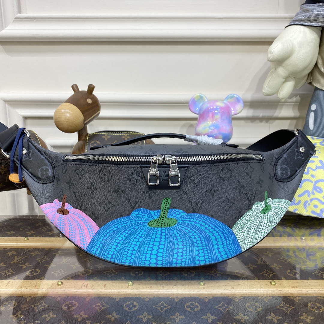 Louis Vuitton M46436 LV x YK Maxi Bumbag - Default Title - View 1