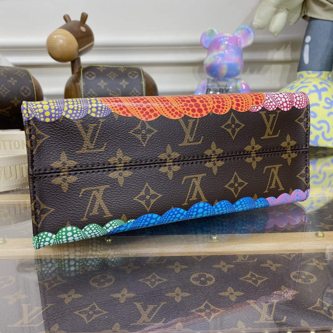Louis Vuitton M46467 LV x YK OnTheGo PM Bag - Default Title - View 4