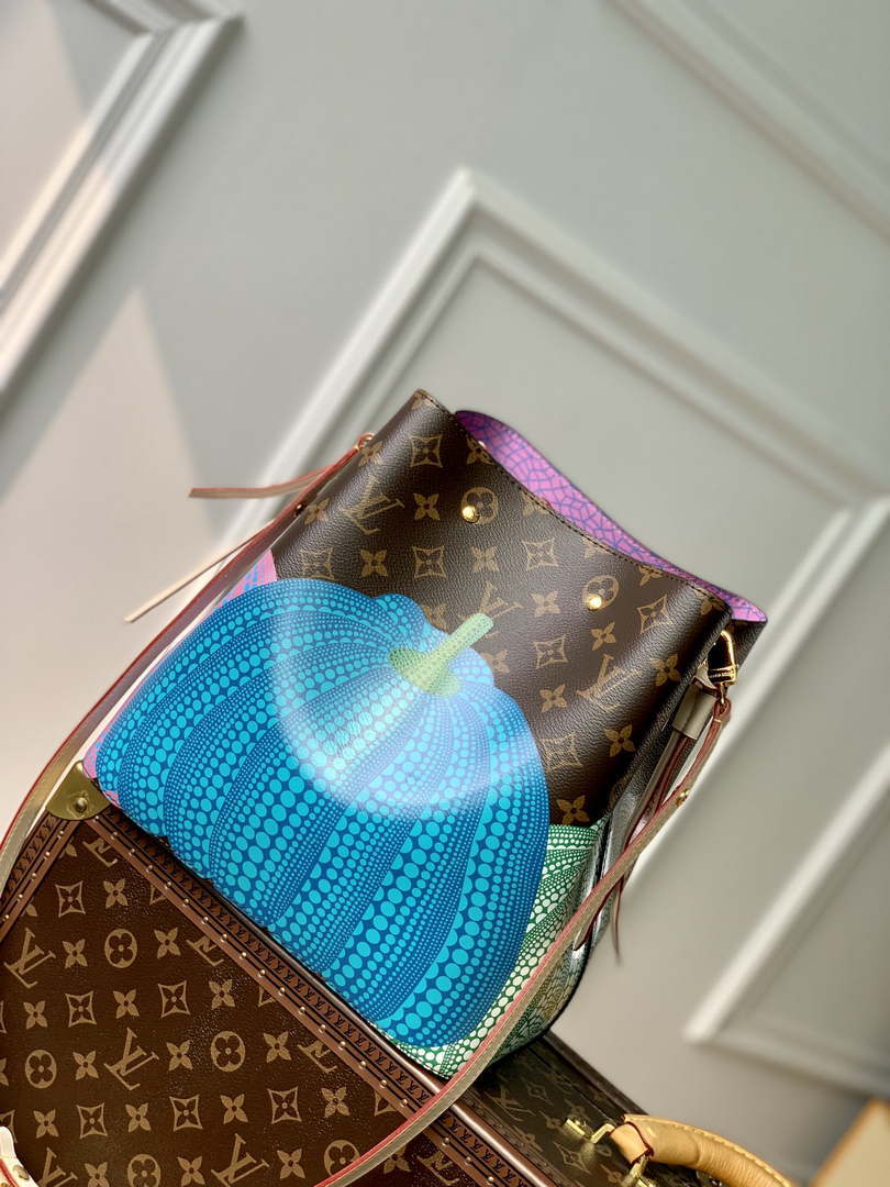 Louis Vuitton M46473 LV x YK N¨¦ono¨¦ MM Bag Monogram