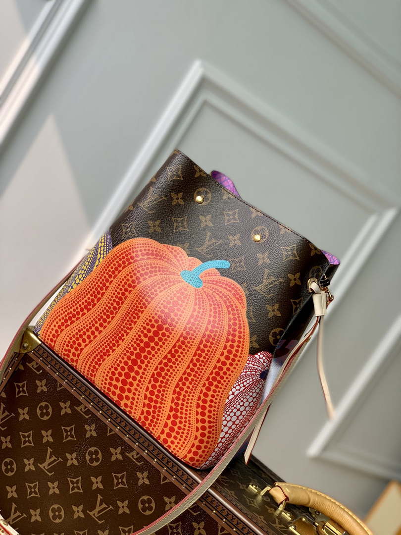 Louis Vuitton M46473 LV x YK N¨¦ono¨¦ MM Bag Monogram
