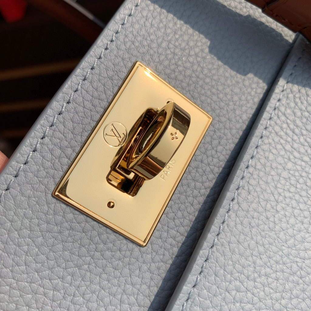 Louis Vuitton M55302 LV M53823 on my side MM M53825  High end Leathers Bag Lake Blue